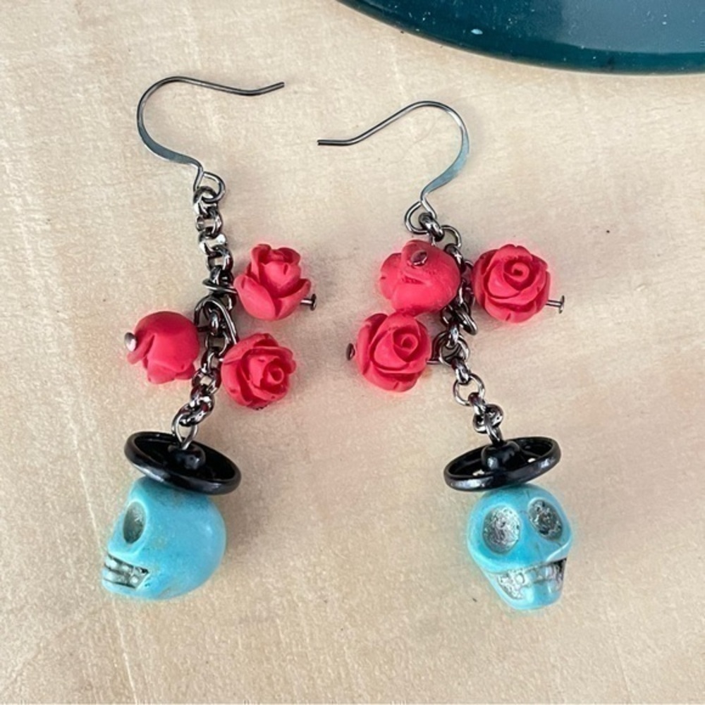 2/$29 Handmade Red Rose Blue Magnesite Skull Dangle Earrings 2.25” NWT
